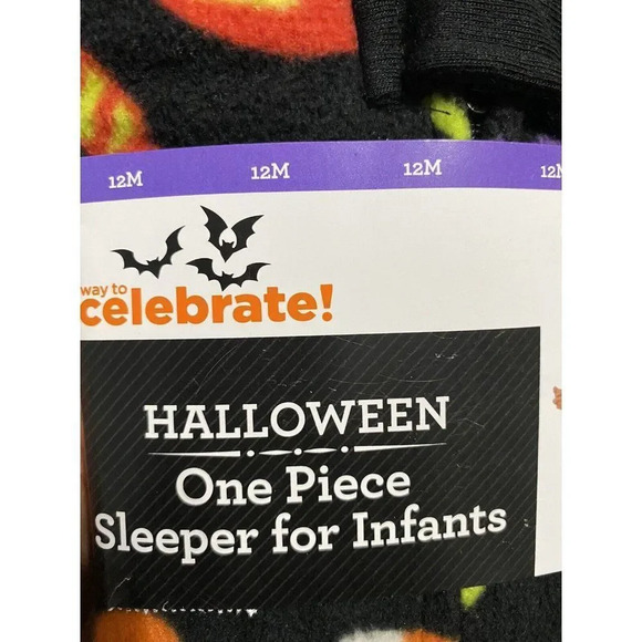 Halloween One Piece Sleeper for Infants Baby 6-9 MONTHS & 12 Months Pajamas - Picture 4 of 7